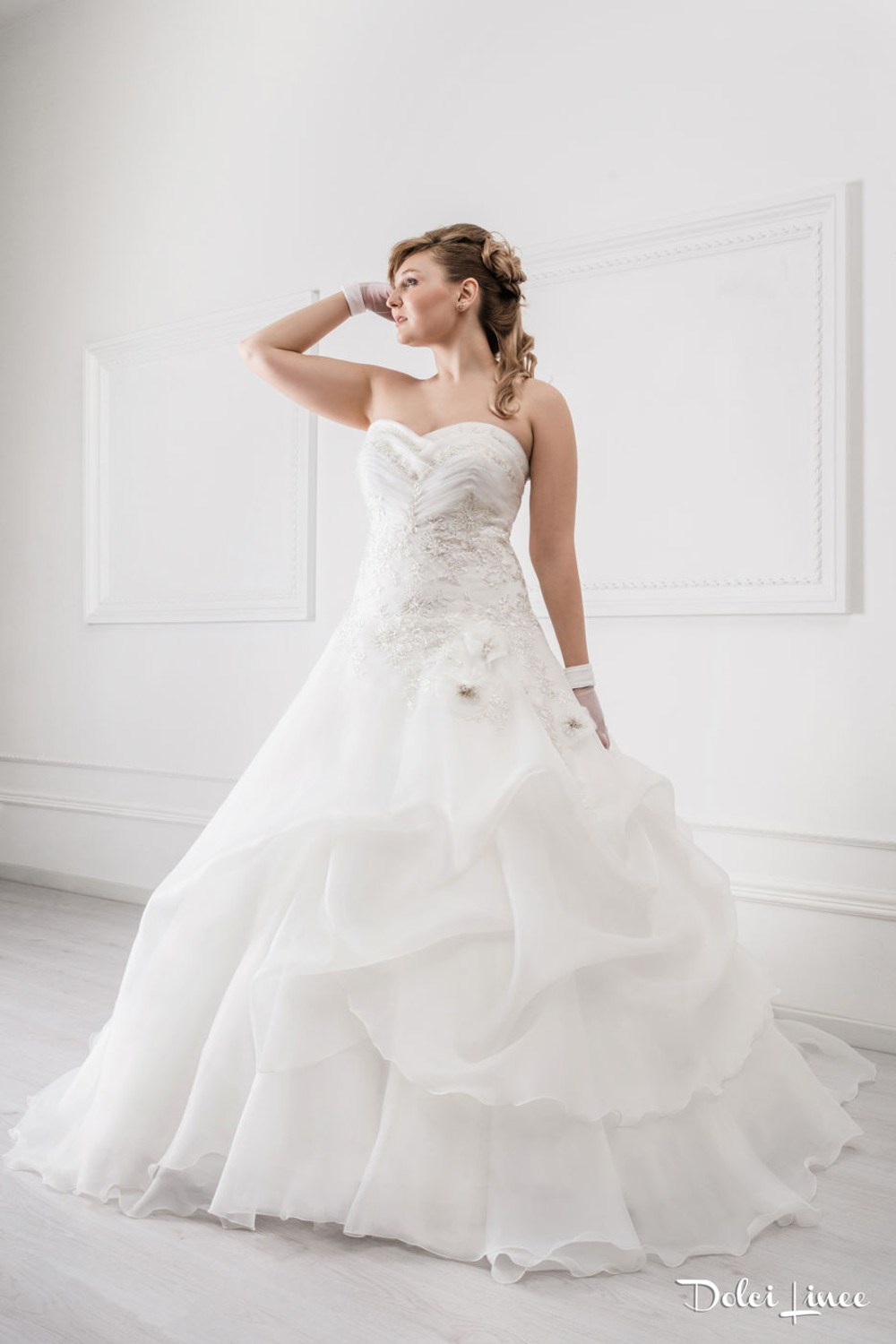 Wedding dresses Curvy Wedding Dresses: LX33 