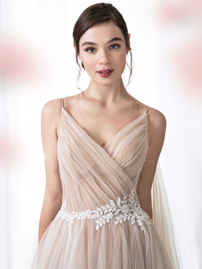 Abiti da sposa - Collezione Serena  - S460