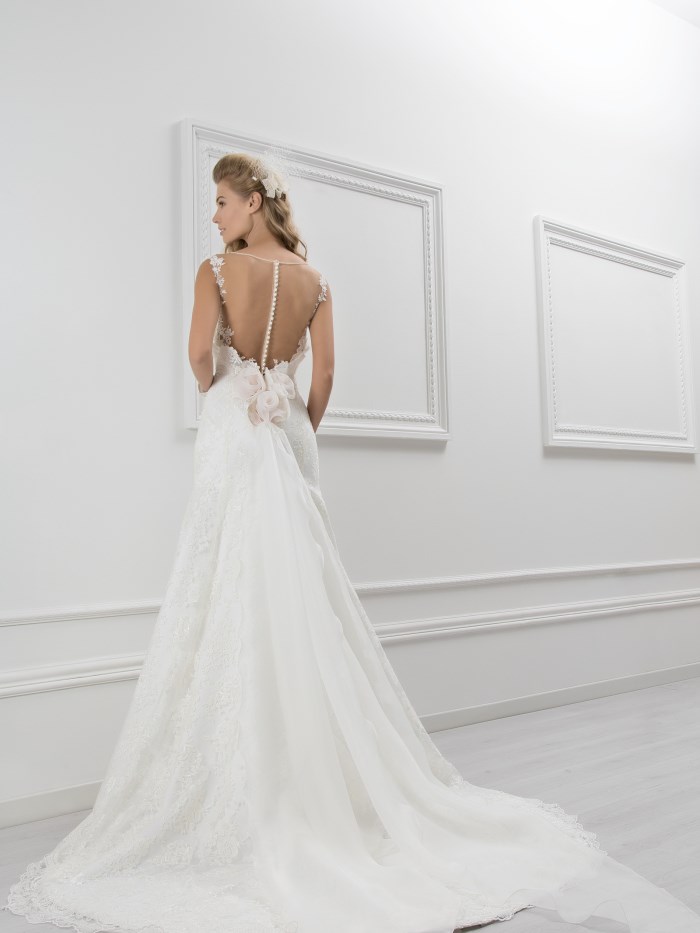 wedding dress model L306 - L306 