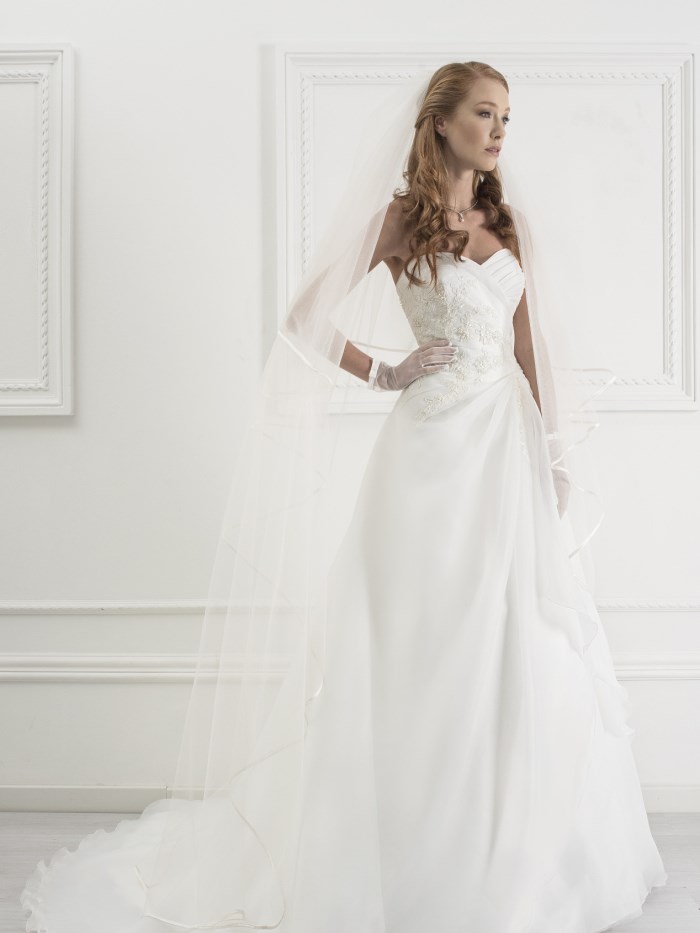 Abiti da sposa - Le spose di Chiara - L323