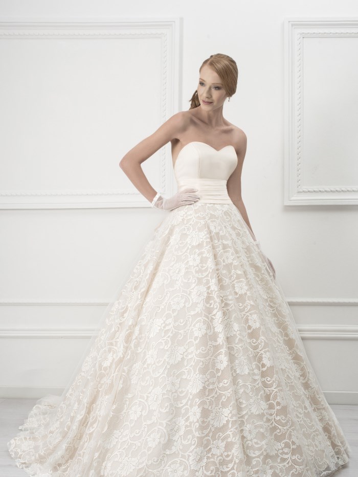 Abiti da sposa - Le spose di Chiara - L331