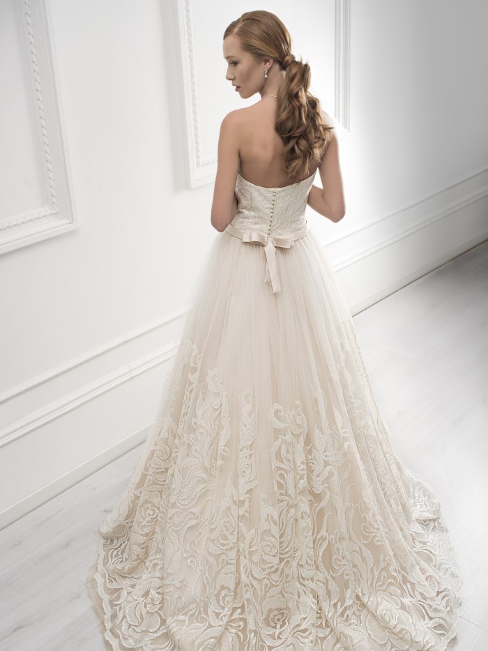 abito da sposa modello L336 - L336 