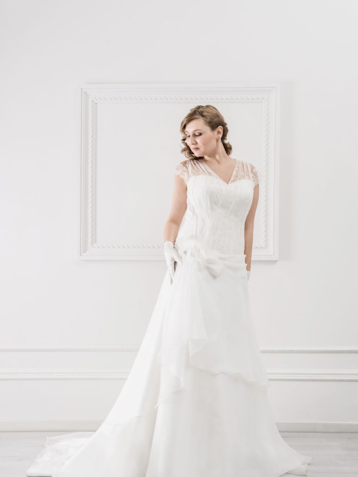 Curvy Wedding Dresses - LX25