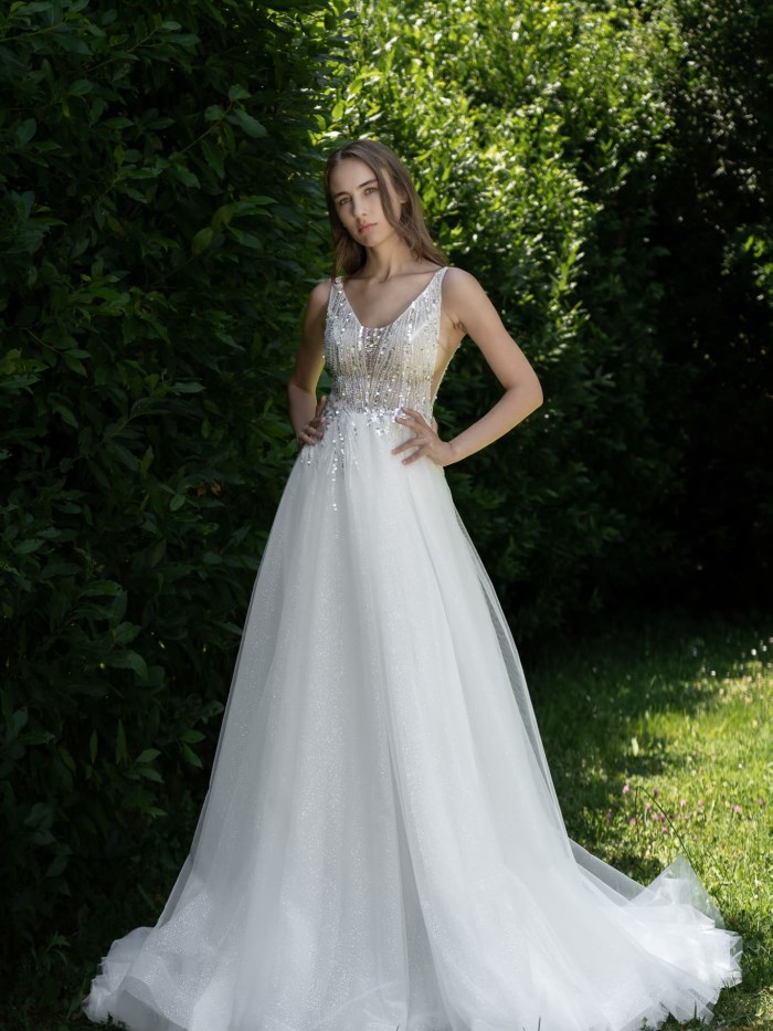 Wedding dresses - S528