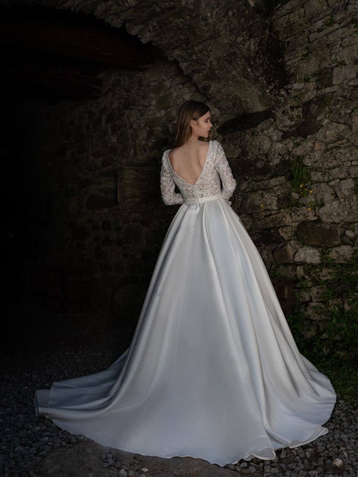 Abiti da sposa - Collezione Claudia  - C 538